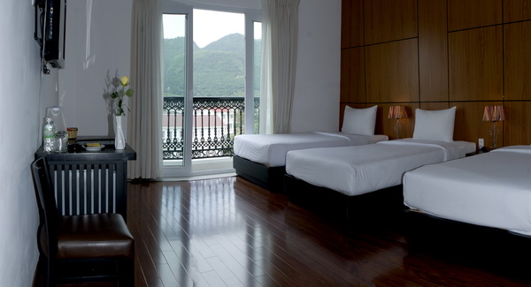 PARAGON VILLA HOTEL 